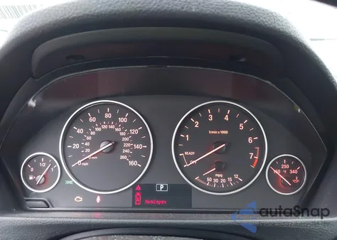 2014 BMW 328I xDrive z USA, uszkodzony, nr VIN WBA3B5C54EF599613